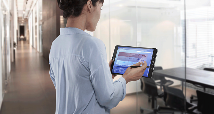 When building a mobile app strategy, IT must be aligned with LOB.